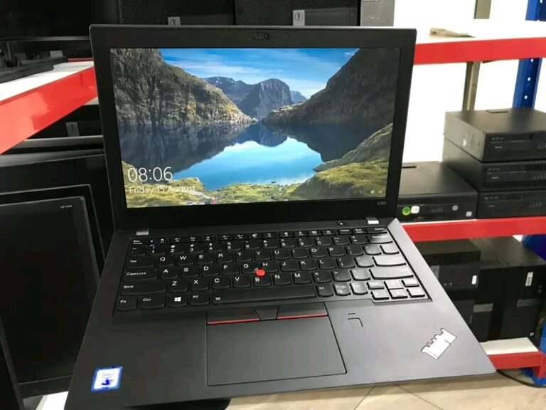 Lenovo ThinkPad X280 (core i5 + 8 GB RAM + 256 GB SSD)