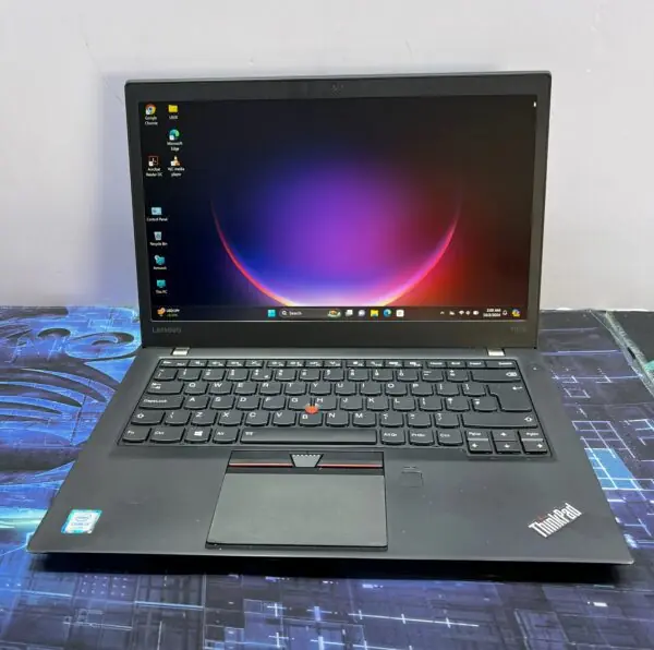 T460.3-600x596.jpg Lenovo ThinkPad T460s Core i5, 8GB RAM, 256GB SSD: - Image 1